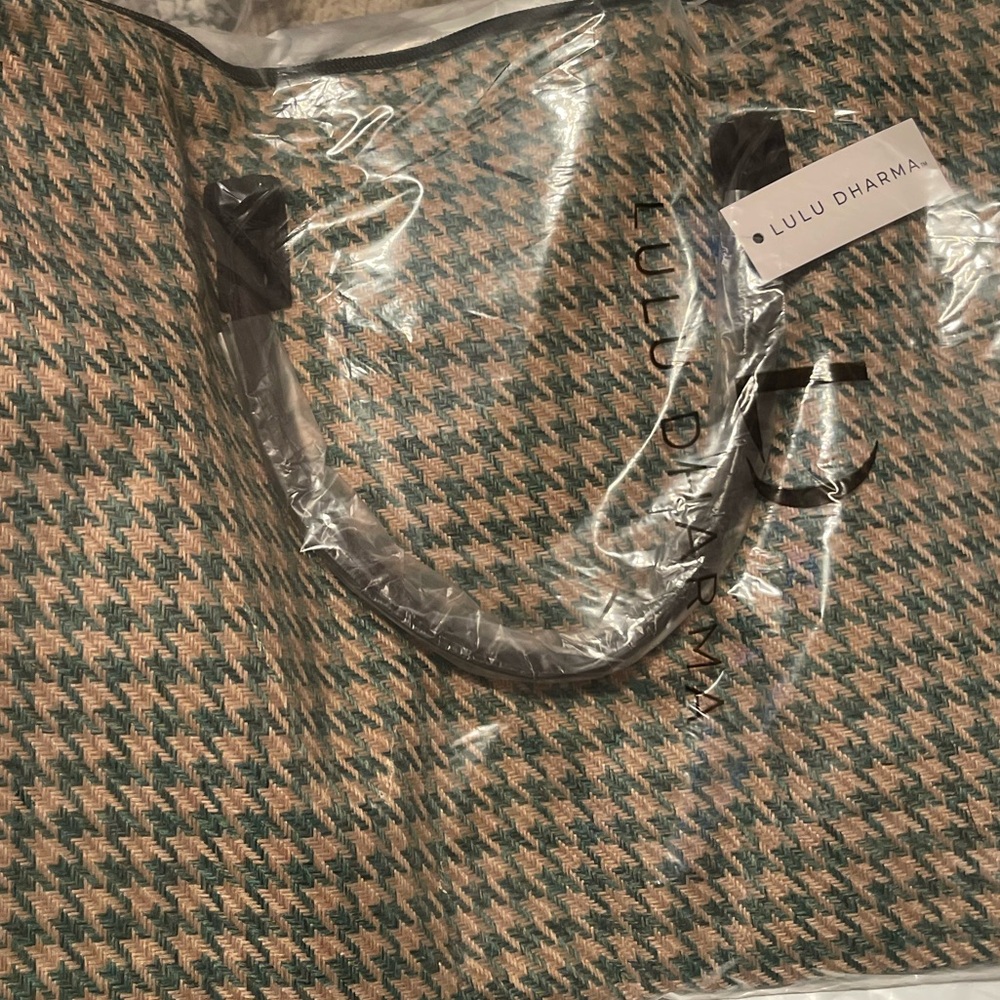 LULU DHARMA Green Houndstooth Weekender Large Travel Bag Carryon NEW MSRP $125